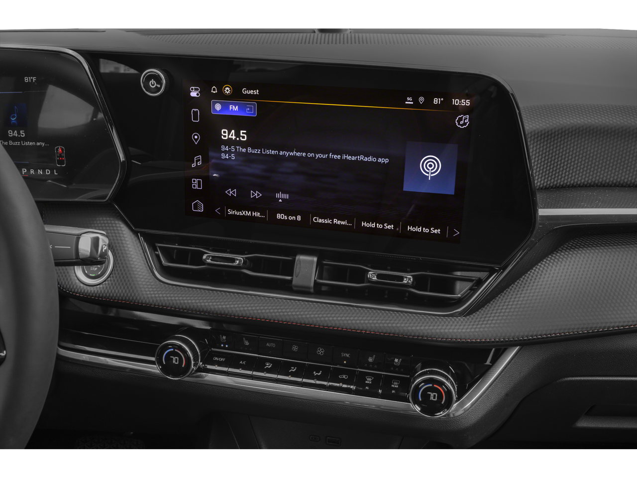 2025 Chevrolet Equinox RS photo 2