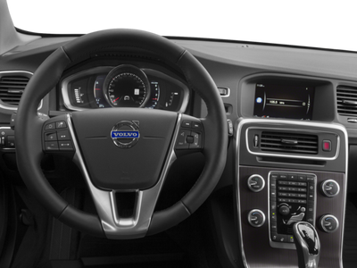 2016 Volvo V60 Cross Country T5