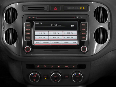 2017 Volkswagen Tiguan Limited 2.0T 4Motion