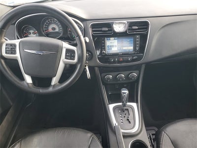 2012 Chrysler 200 Limited