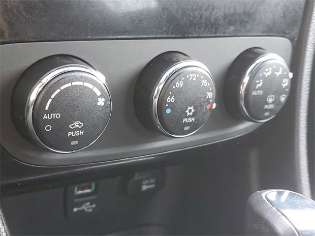 2012 Chrysler 200 Limited