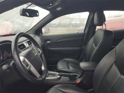 2014 Chrysler 200 Limited