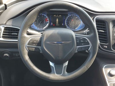 2016 Chrysler 200 LX