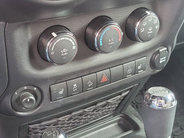 2018 Jeep Wrangler JK Unlimited Sahara