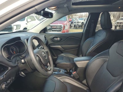 2022 Jeep Cherokee Latitude Lux