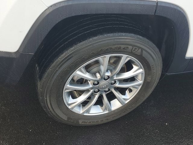 2022 Jeep Cherokee Latitude Lux