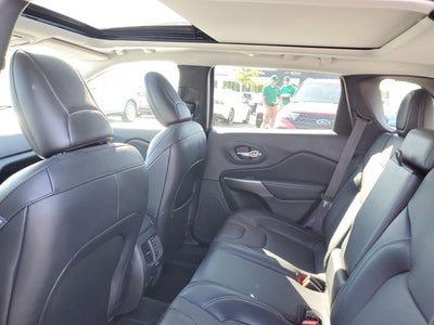 2022 Jeep Cherokee Latitude Lux