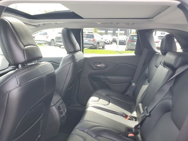 2021 Jeep Cherokee Altitude