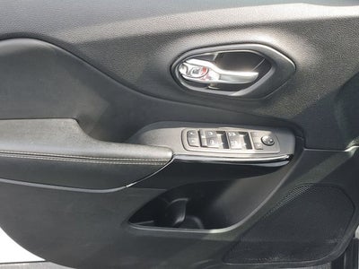 2021 Jeep Cherokee Altitude