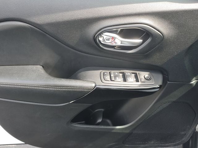 2021 Jeep Cherokee Altitude