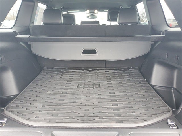 2022 Jeep Grand Cherokee WK Limited