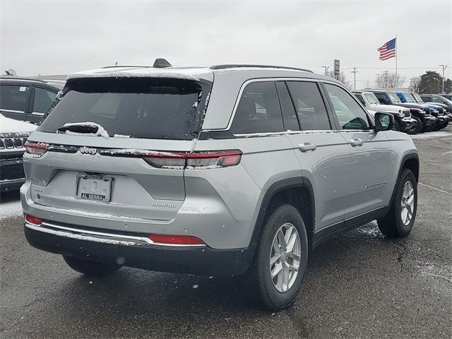 2025 Jeep Grand Cherokee Laredo X