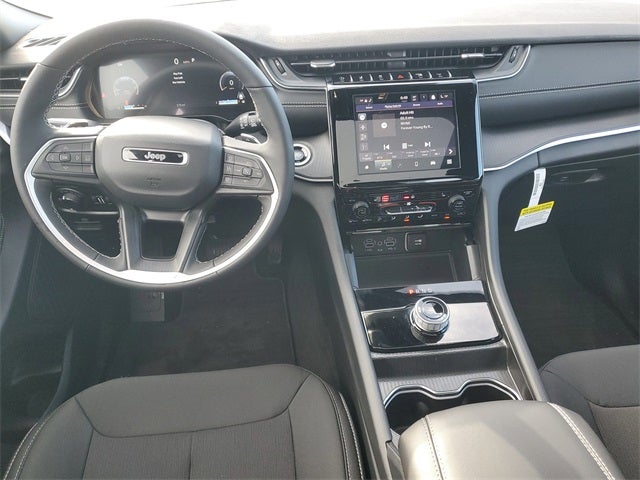 2025 Jeep Grand Cherokee Laredo X