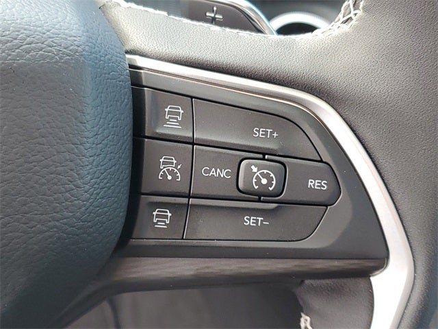 2025 Jeep Grand Cherokee Laredo X