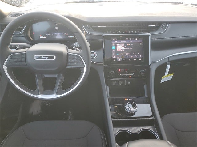 2025 Jeep Grand Cherokee Laredo X