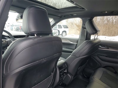 2026 Jeep Grand Cherokee Laredo