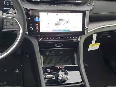 2026 Jeep Grand Cherokee Laredo