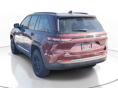 2026 Jeep Grand Cherokee Laredo