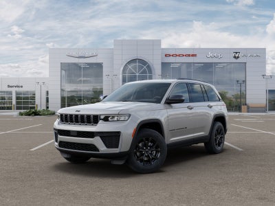 2026 Jeep Grand Cherokee Laredo