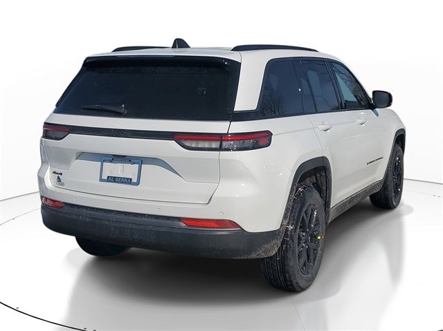 2026 Jeep Grand Cherokee Laredo