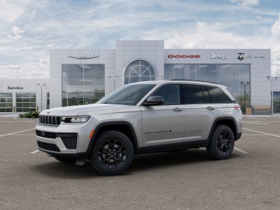 2026 Jeep Grand Cherokee Laredo