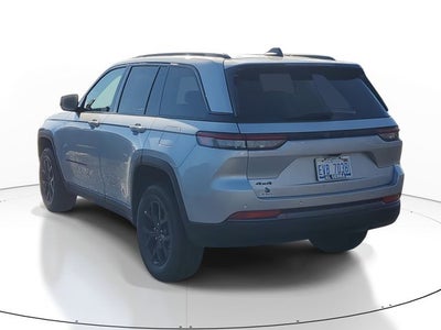2026 Jeep Grand Cherokee Laredo
