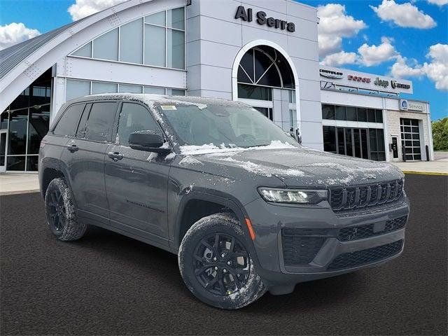 2026 Jeep Grand Cherokee Laredo