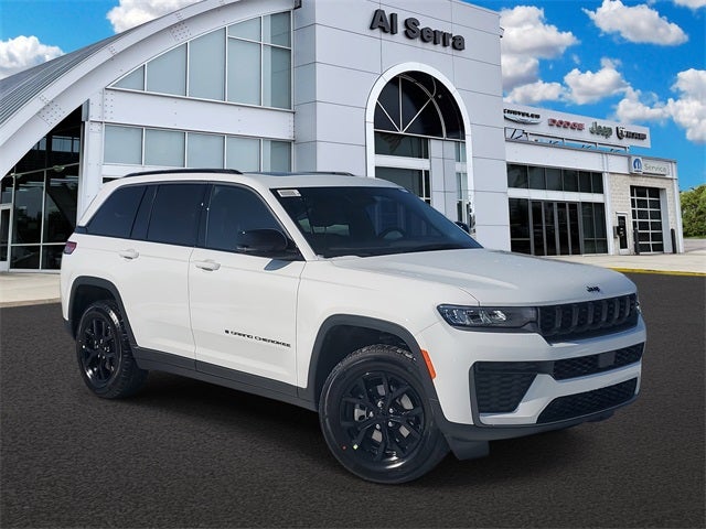 2026 Jeep Grand Cherokee Laredo