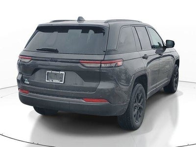 2026 Jeep Grand Cherokee Laredo
