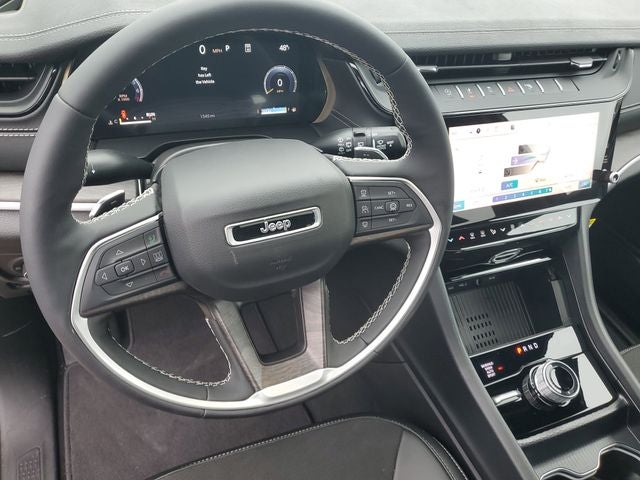 2026 Jeep Grand Cherokee Altitude