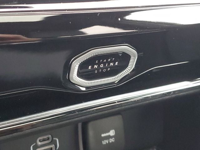 2026 Jeep Grand Cherokee Altitude