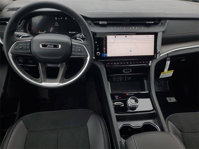 2026 Jeep Grand Cherokee Laredo