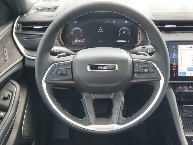2026 Jeep Grand Cherokee Limited Reserve