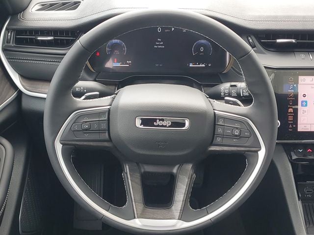 2026 Jeep Grand Cherokee Limited Reserve