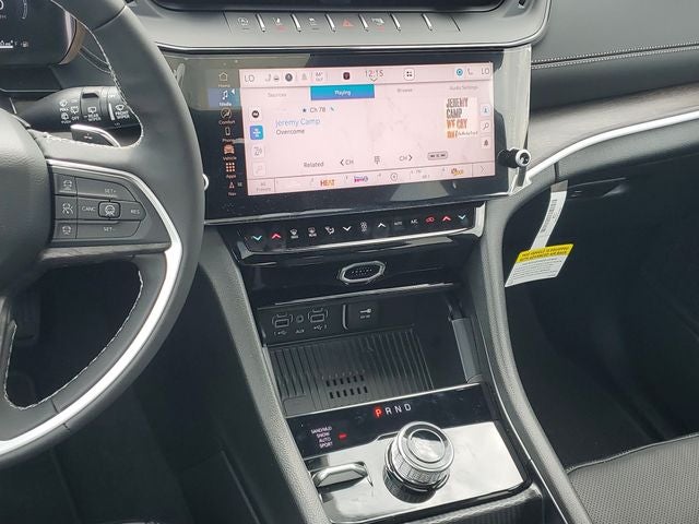 2026 Jeep Grand Cherokee Limited Reserve