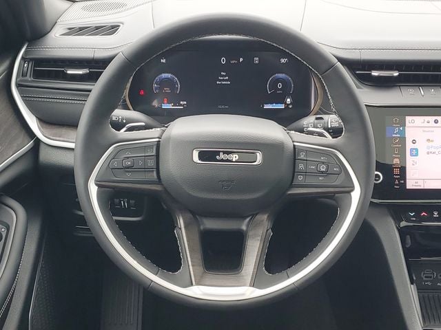 2026 Jeep Grand Cherokee Limited Reserve