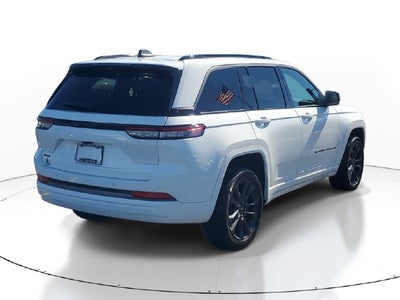 2026 Jeep Grand Cherokee Limited Reserve