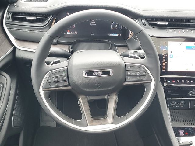 2026 Jeep Grand Cherokee Limited Reserve