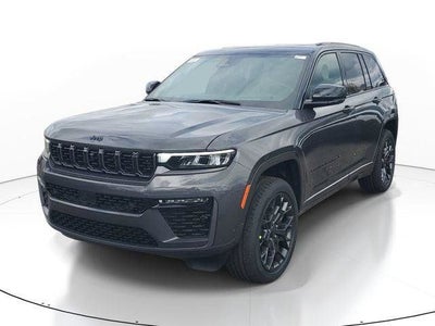 2026 Jeep Grand Cherokee Summit