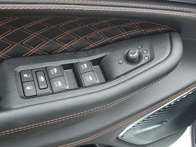 2026 Jeep Grand Cherokee Summit