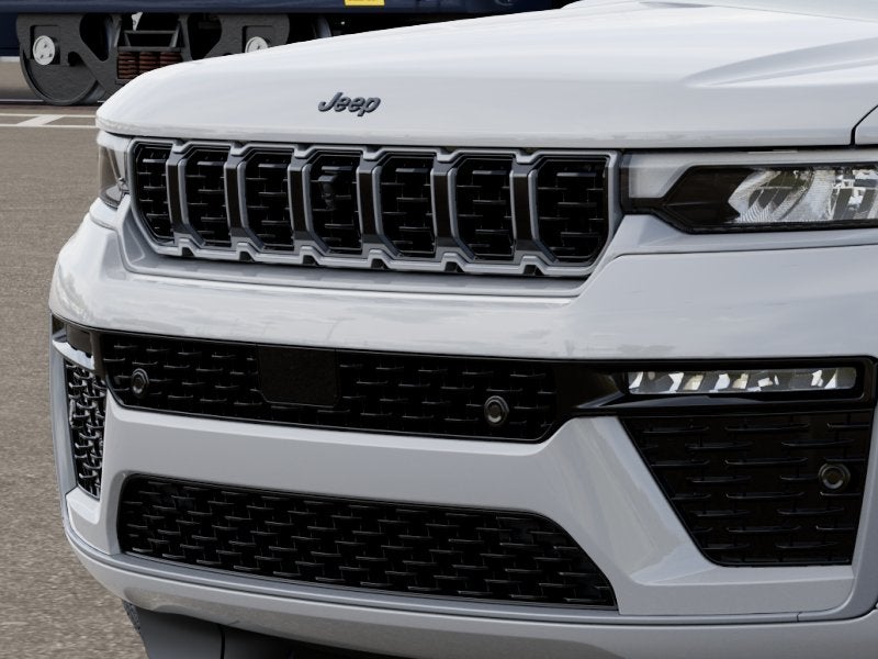2026 Jeep Grand Cherokee Summit