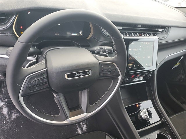 2025 Jeep Grand Cherokee L Altitude X