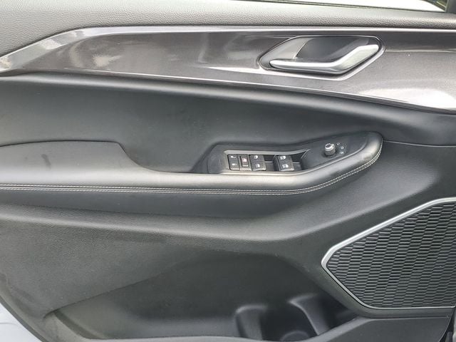 2022 Jeep Grand Cherokee L Altitude