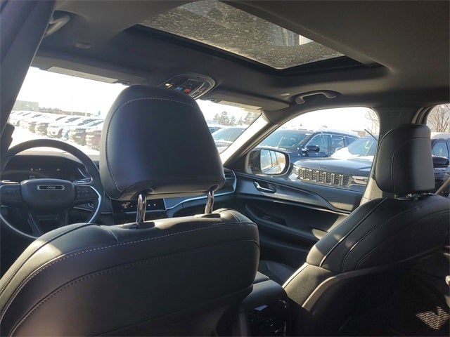 2025 Jeep Grand Cherokee L Altitude X