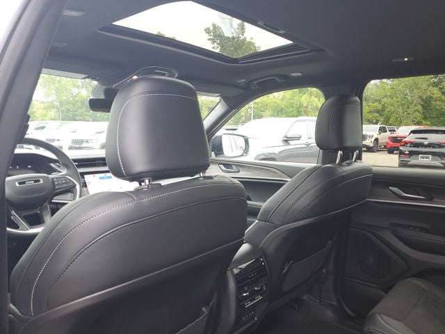 2026 Jeep Grand Cherokee L Altitude
