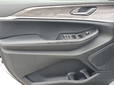2026 Jeep Grand Cherokee L Altitude