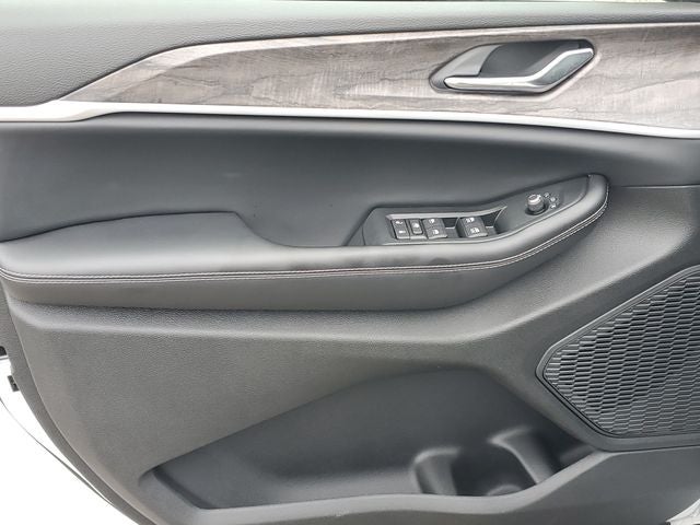2026 Jeep Grand Cherokee L Altitude