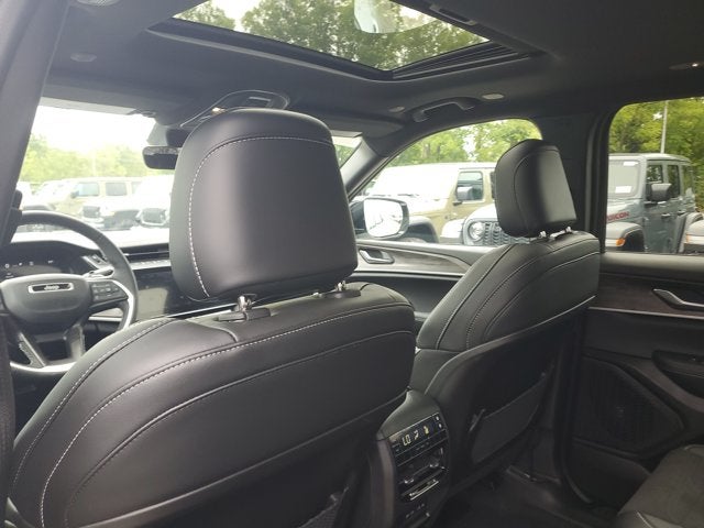 2026 Jeep Grand Cherokee L Altitude