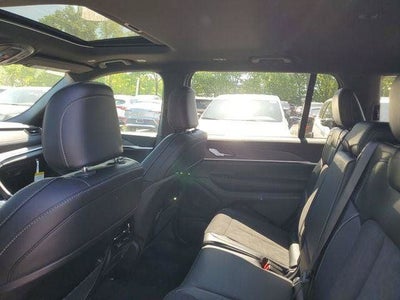 2026 Jeep Grand Cherokee L Laredo