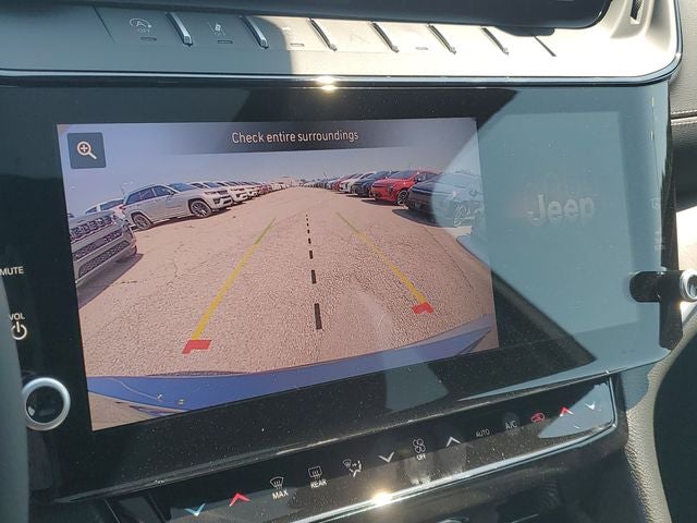 2026 Jeep Grand Cherokee L Laredo Altitude